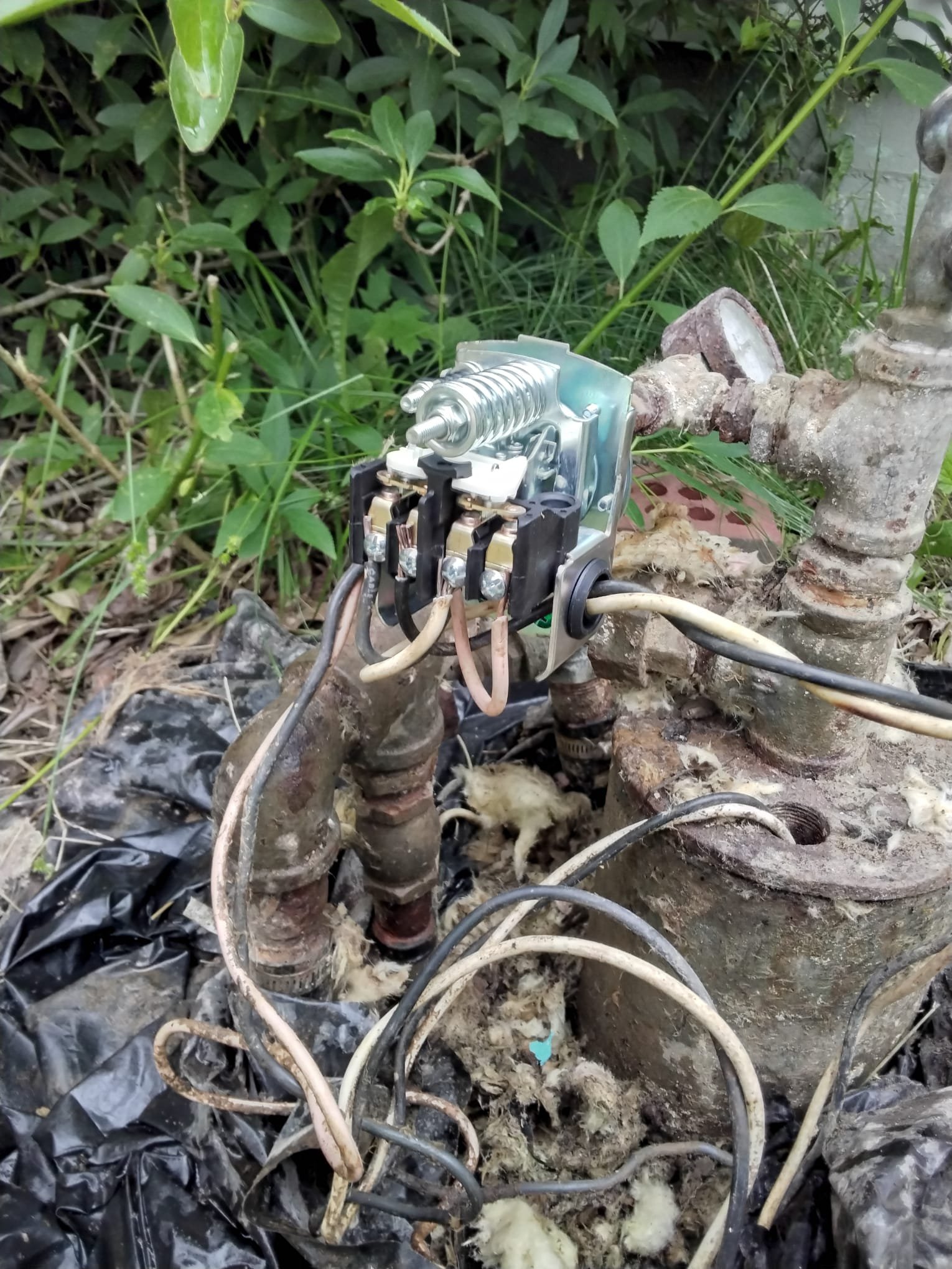 After repair: A newly installed, shiny pressure switch now in place thanks to the HEP technician’s expertise