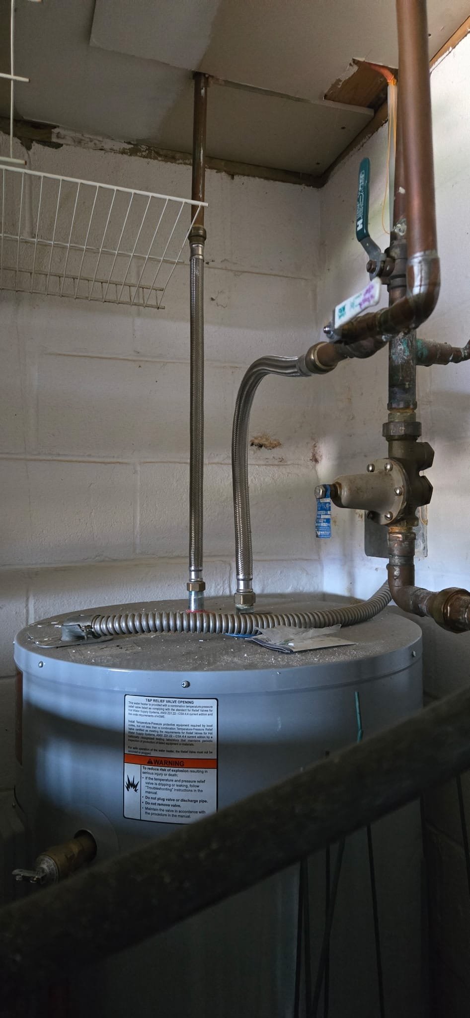 New Water Heater Installation with Flexible Supply Lines