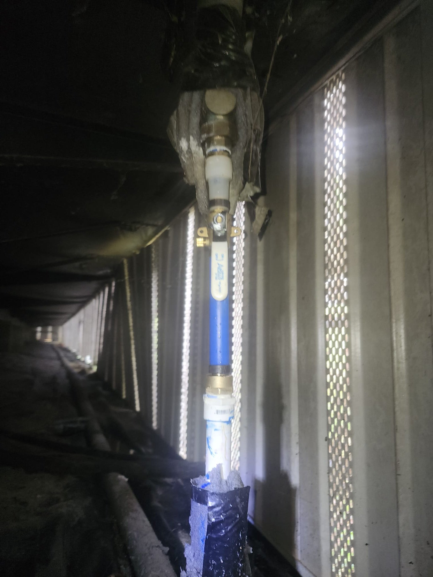 Modern PEX Pipe and Brass Fittings