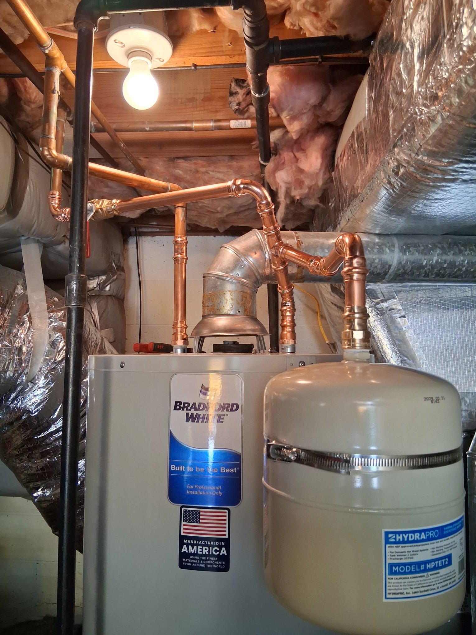 Bradford White tank with HydraPro expansion tank